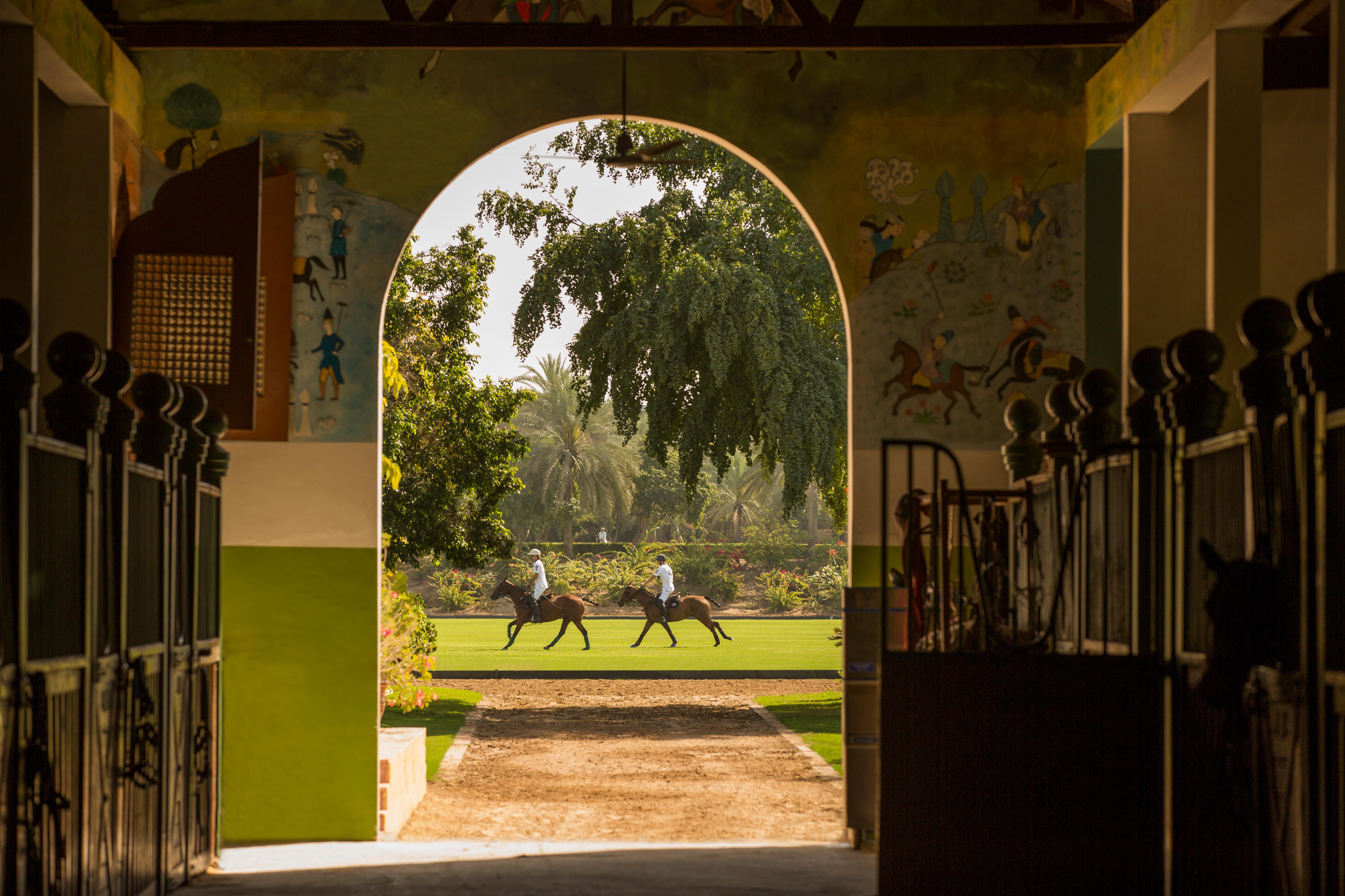 Melia Desert Palm Member Of Melia Collection Dubaj Kültér fotó The stables at the stud