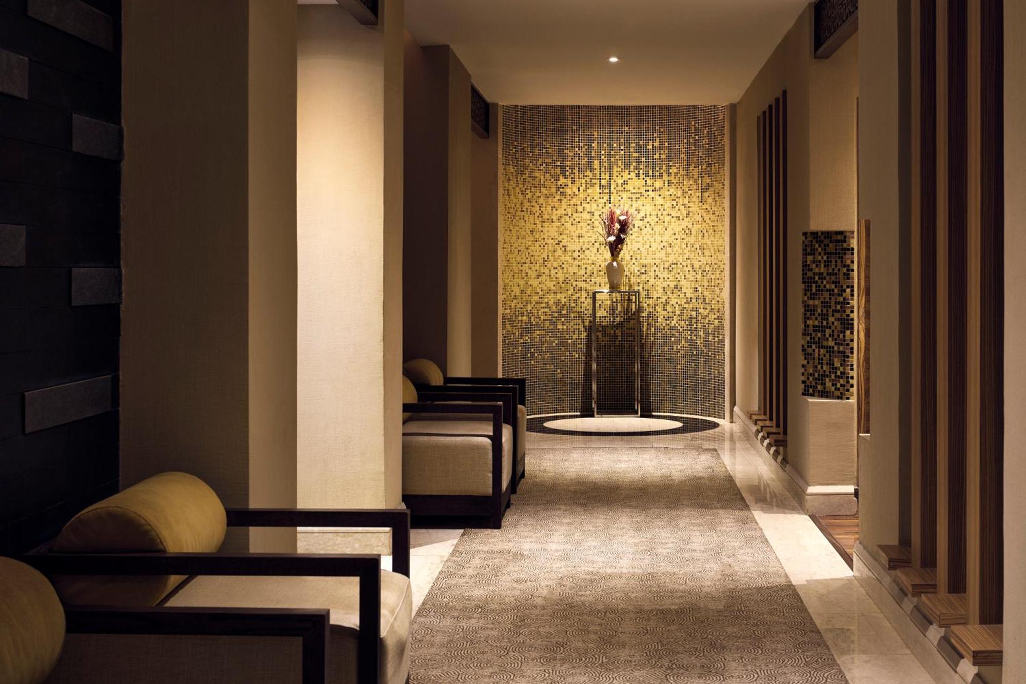 Melia Desert Palm Member Of Melia Collection Dubaj Kültér fotó The Spa at The Landmark